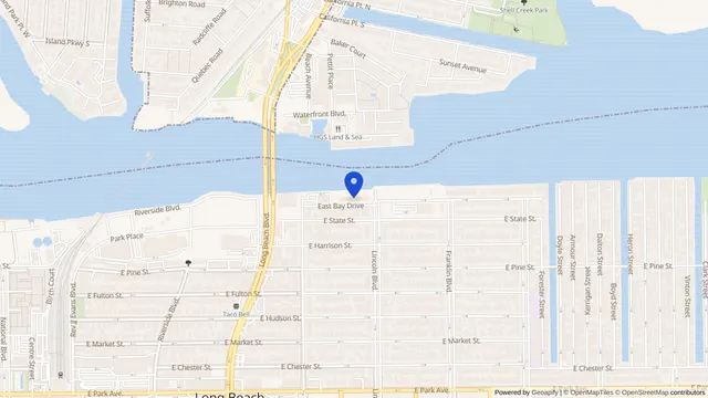 Map showing the location of Komanoff Center for Geriatric & Rehabilitation Medicine at 375 East Bay Drive, Long Beach, NY 11561, served by DachiPlus medical transportation.