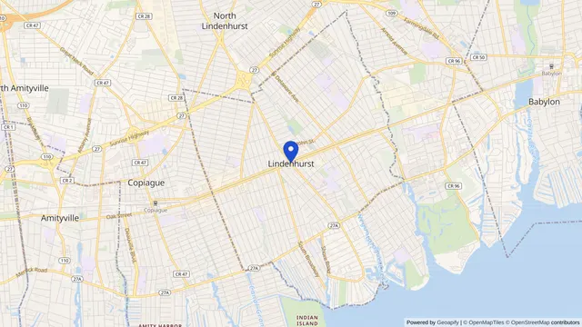 Map showing the location of Lindenhurst at Lindenhurst, Suffolk County, NY, served by DachiPlus medical transportation.
